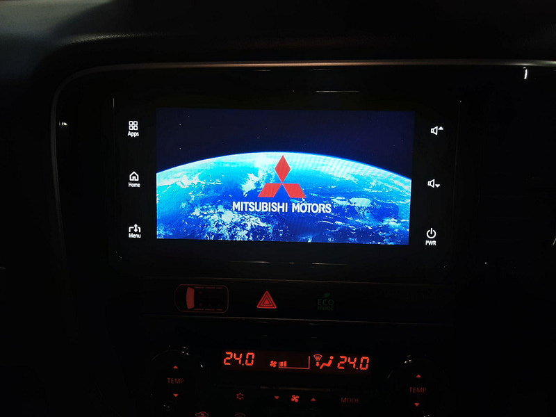 Mitsubishi Outlander 2.4h TwinMotor 13.8kWh 5h CVT 4WD Euro 6 (s/s) 5dr 5dr Automatic 2026