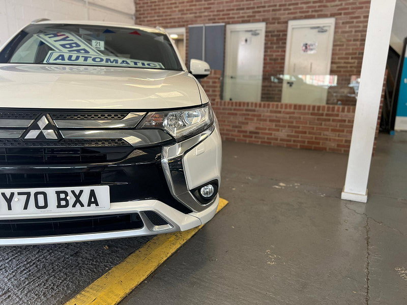 Mitsubishi Outlander 2.4h TwinMotor 13.8kWh Dynamic CVT 4WD Euro 6 (s/s) 5dr 5dr Automatic 2026