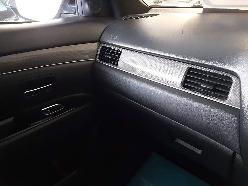 Mitsubishi Outlander 2.4h TwinMotor 13.8kWh Dynamic Safety CVT 4WD Euro 6 (s/s) 5dr 5dr Automatic 2026