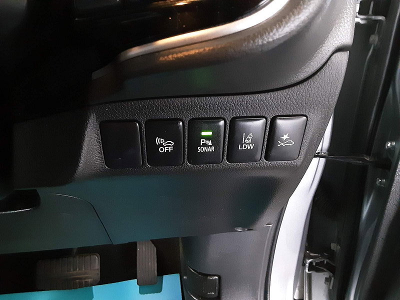 Mitsubishi Outlander 2.4h TwinMotor 13.8kWh Dynamic Safety CVT 4WD Euro 6 (s/s) 5dr 5dr Automatic 2026