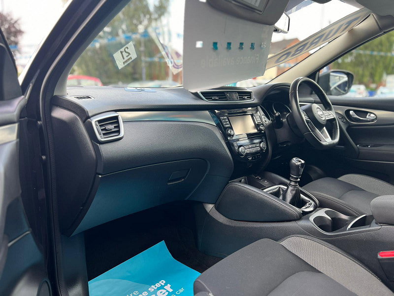 Nissan Qashqai 1.5 dCi N-Connecta Euro 6 (s/s) 5dr 5dr Manual 2026