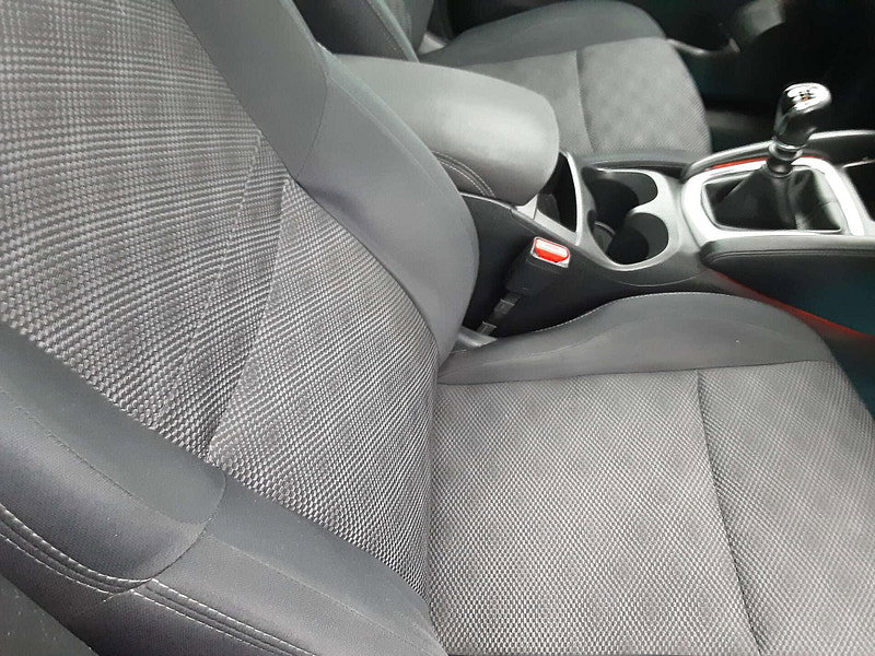 Nissan Qashqai 1.5 Qashqai N-Connecta dCi 5dr 5dr Manual 2026