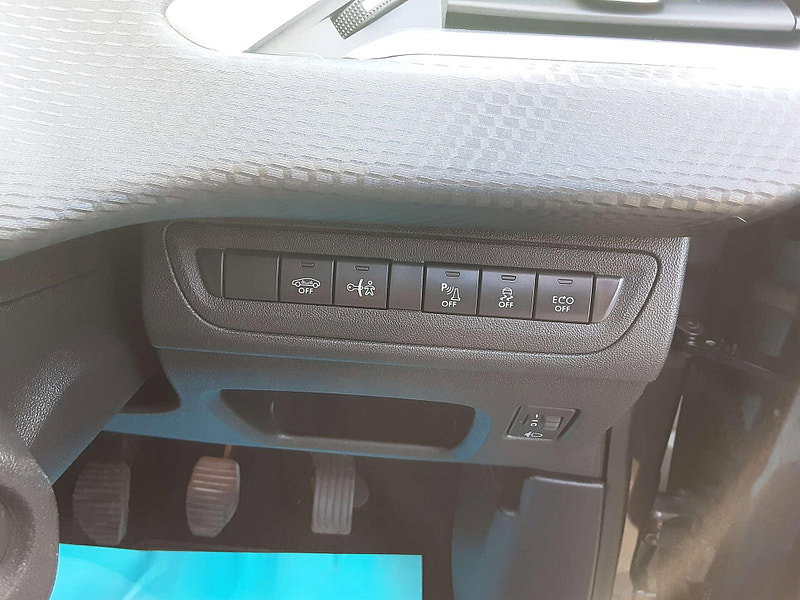 Peugeot 2008 1.6 2008 Allure Blue HDi S/S 5dr 5dr Manual 2026