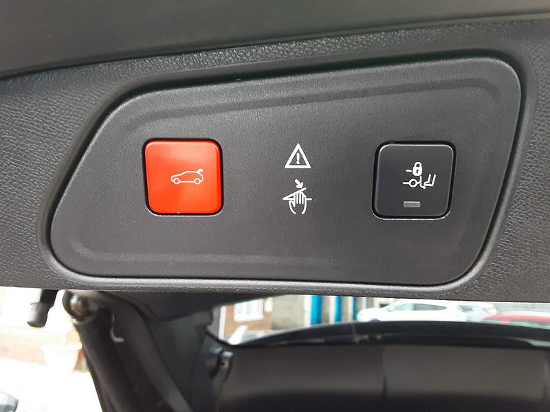 Peugeot 3008 1.6 PureTech GT Line Premium EAT Euro 6 (s/s) 5dr 5dr Automatic 2026