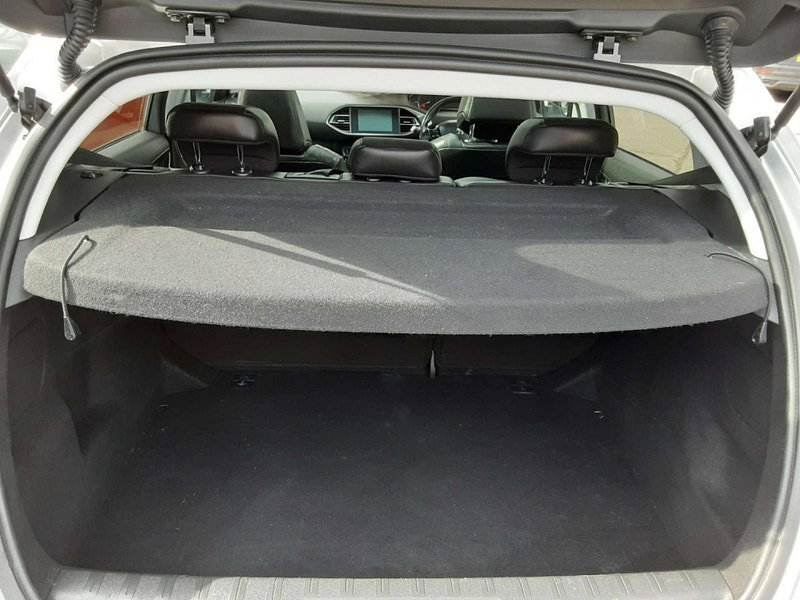 Peugeot 308 1.6 308 Feline e-HDi 5dr 5dr Manual 2026