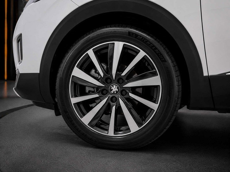 Peugeot 5008 1.6 5008 GT Line Premium PureTech S/S Auto 5dr 5dr Automatic 2026