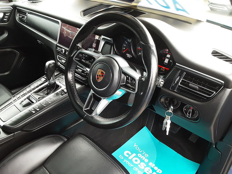 Porsche Macan 2.0T PDK 4WD Euro 6 (s/s) 5dr 5dr Automatic 2026