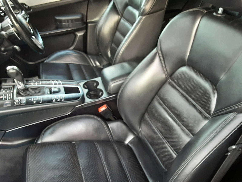 Porsche Macan 3.6 Macan T Semi-Auto 4WD 5dr 5dr Automatic 2026
