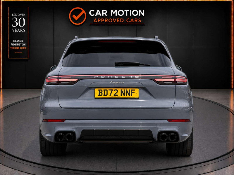 Porsche Cayenne 3.0 Cayenne V6 Platinum Edition E-Hybrid A 4WD 5dr 5dr Automatic 2026