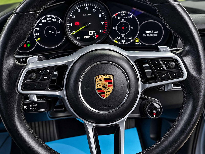 Porsche Cayenne 3.0 Cayenne V6 Platinum Edition E-Hybrid A 4WD 5dr 5dr Automatic 2026
