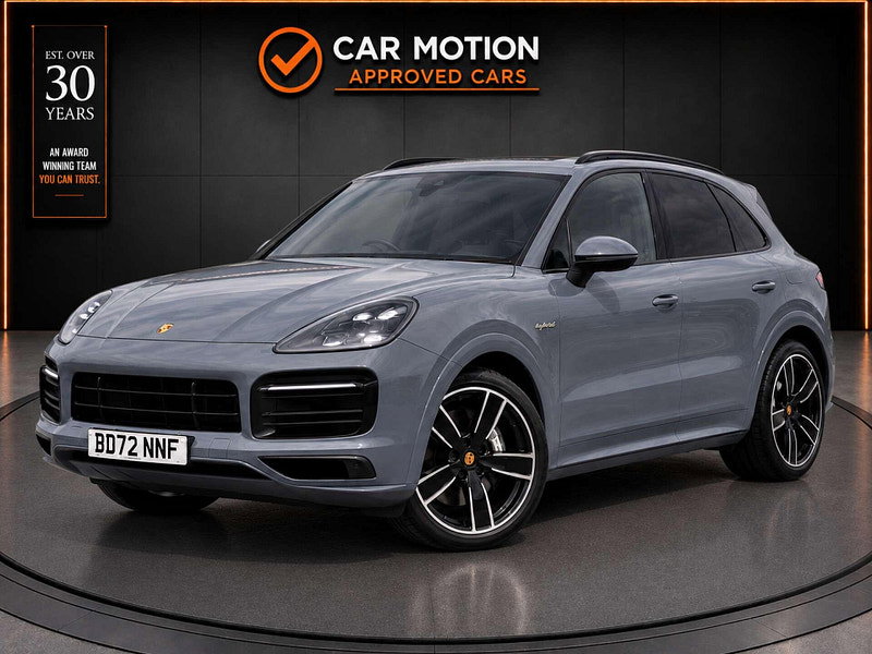 Porsche Cayenne 3.0 Cayenne V6 Platinum Edition E-Hybrid A 4WD 5dr 5dr Automatic 2026