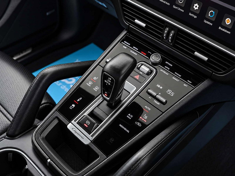 Porsche Cayenne 3.0 Cayenne V6 Platinum Edition E-Hybrid A 4WD 5dr 5dr Automatic 2026