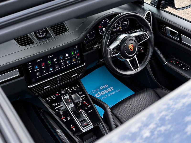 Porsche Cayenne 3.0 Cayenne V6 Platinum Edition E-Hybrid A 4WD 5dr 5dr Automatic 2026