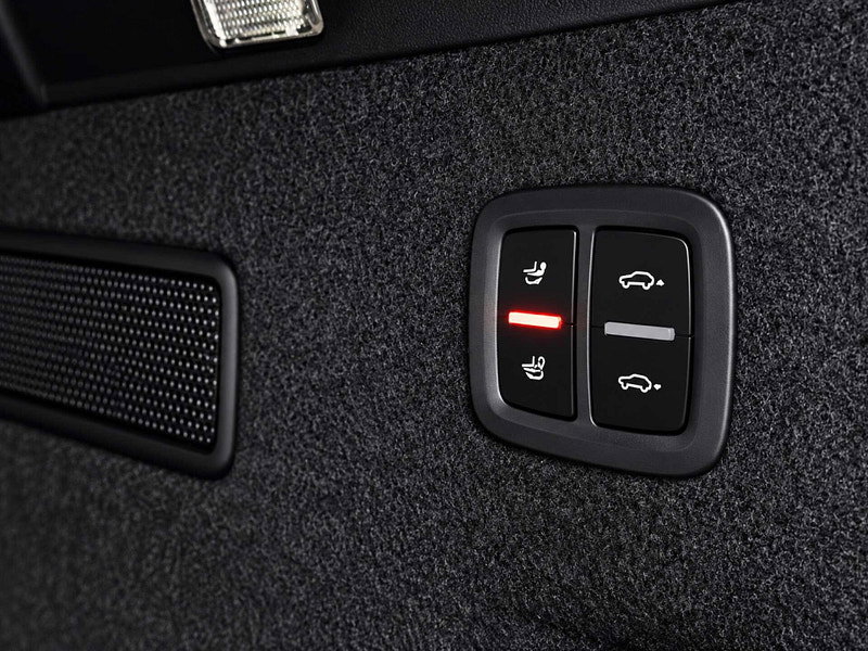 Porsche Cayenne 3.0 Cayenne V6 Platinum Edition E-Hybrid A 4WD 5dr 5dr Automatic 2026