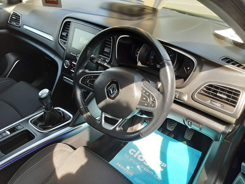 Renault Megane 1.5 Blue dCi Iconic Sport Tourer Euro 6 (s/s) 5dr 5dr Manual 2026