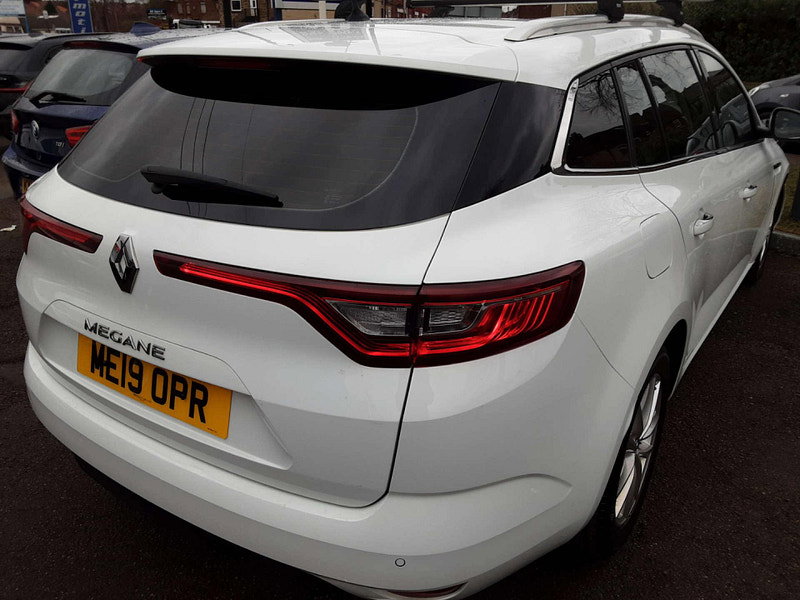 Renault Megane 1.5 Blue dCi Play Sport Tourer Euro 6 (s/s) 5dr 5dr Manual 2026