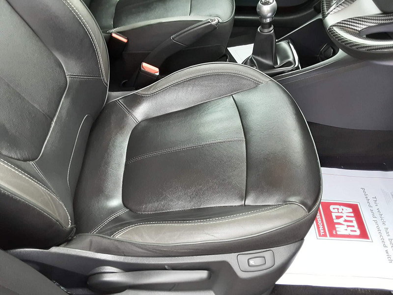 Renault Captur 1.5 dCi ENERGY Signature Nav Euro 6 (s/s) 5dr 5dr Manual 2026