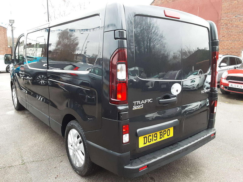 Renault Trafic 1.6 Trafic LL29 Sport Nav Energy dCi 2dr Manual 2026