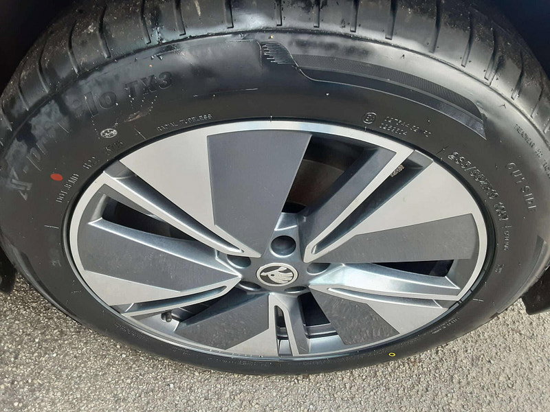 Skoda Enyaq Enyaq iV 80 Loft 5dr 5dr Automatic 2026
