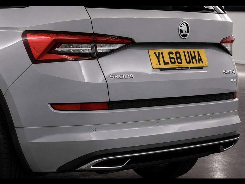 Skoda Kodiaq 2.0 Kodiaq Sportline TDI SCR 4x4 Semi-Auto 4WD 5dr 5dr Automatic 2026