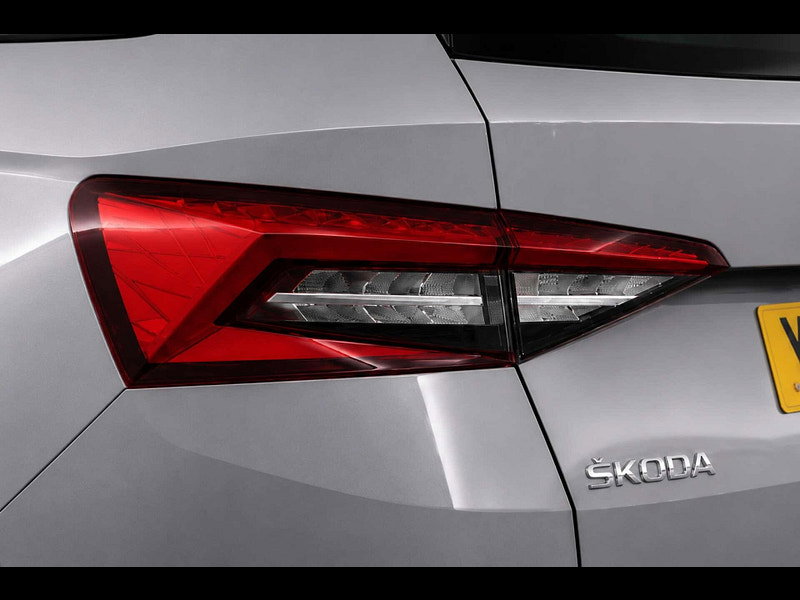 Skoda Kodiaq 2.0 Kodiaq Sportline TDI SCR 4x4 Semi-Auto 4WD 5dr 5dr Automatic 2026