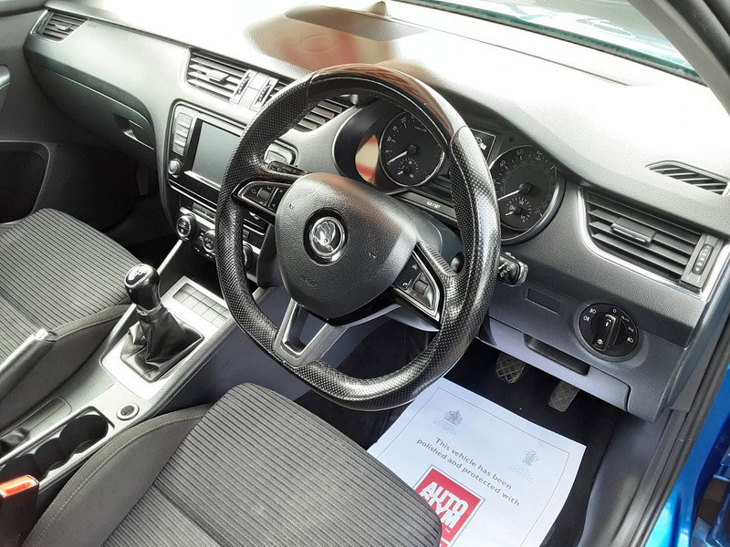 Skoda Octavia 1.6 TDI SE Sport Euro 6 (s/s) 5dr 5dr Manual 2026