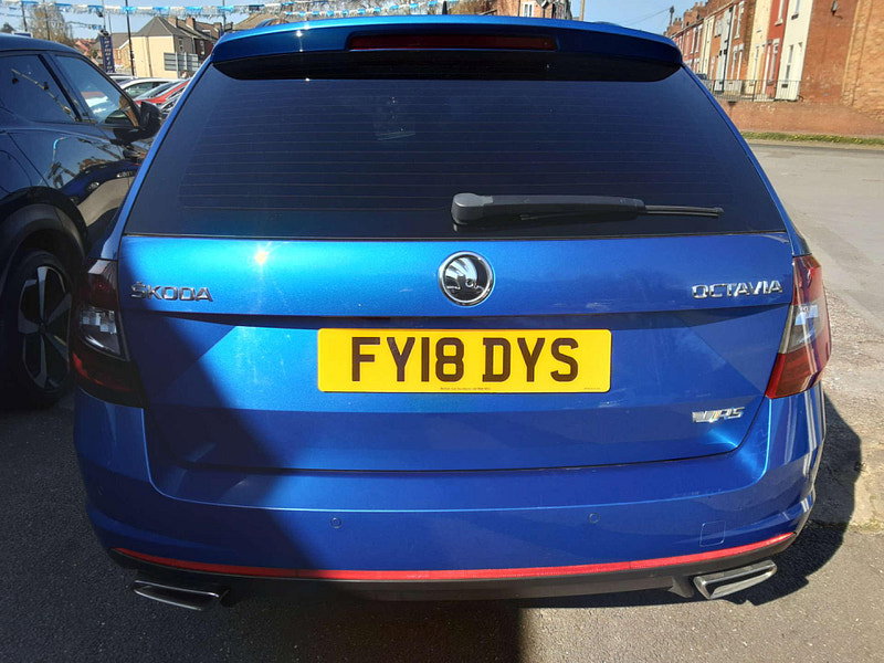 Skoda Octavia 2.0 Octavia vRS TDI Semi-Auto 5dr 5dr Automatic 2026