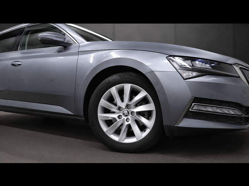 Skoda Superb 1.4 Superb SE Technology iV PHEV S-A 5dr 5dr Automatic 2026