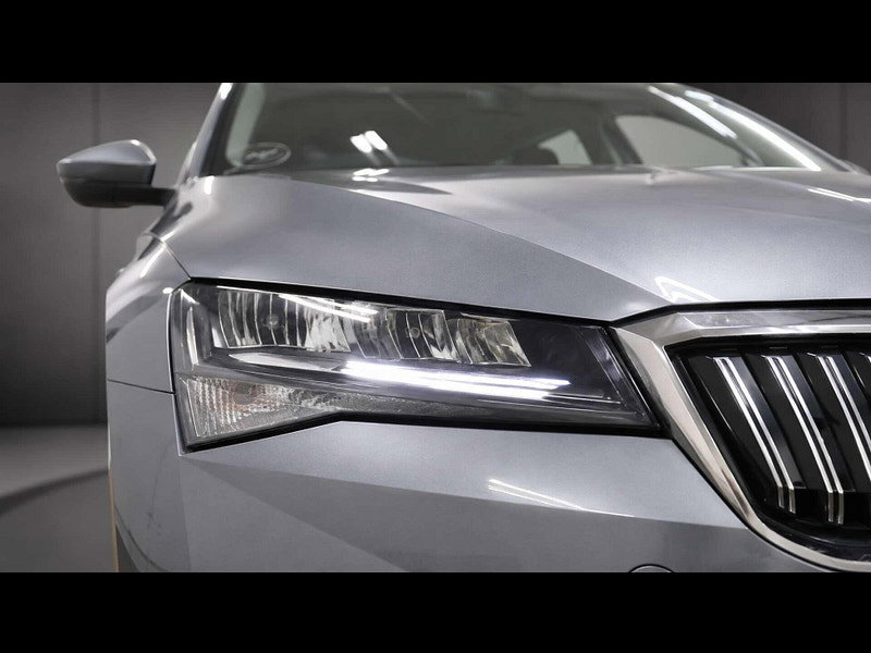Skoda Superb 1.4 Superb SE Technology iV PHEV S-A 5dr 5dr Automatic 2026