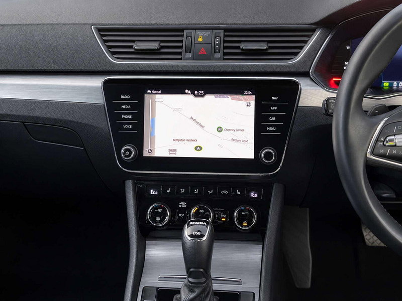 Skoda Superb 1.4 Superb SE Technology iV PHEV S-A 5dr 5dr Automatic 2026