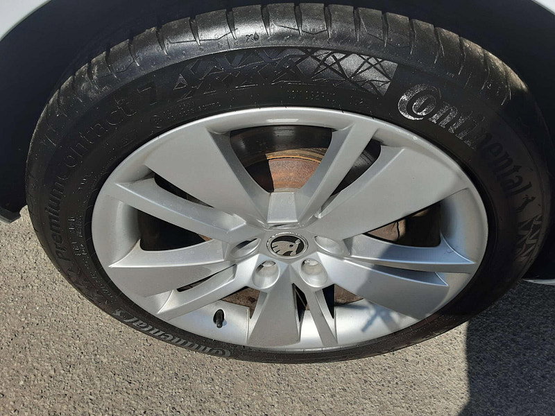 Skoda Superb 2.0 Superb SE L TDI 5dr 5dr Manual 2026