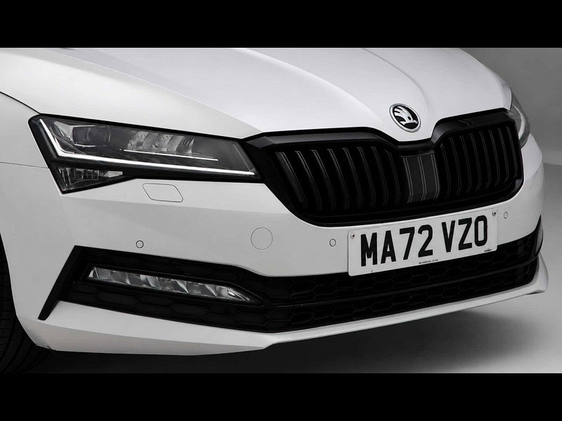 Skoda Superb 2.0 Superb SportLine + TDI Semi-Auto 5dr 5dr Automatic 2026