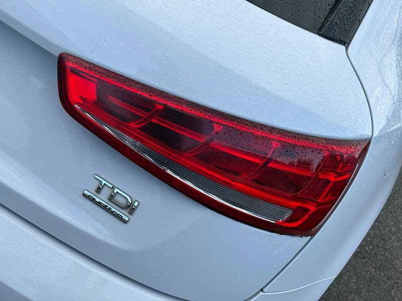 Audi Q3 2.0 TDI SE S Tronic quattro Euro 5 (s/s) 5dr