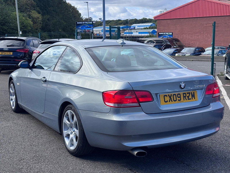 BMW 3 Series 2.0 320d SE Euro 4 2dr