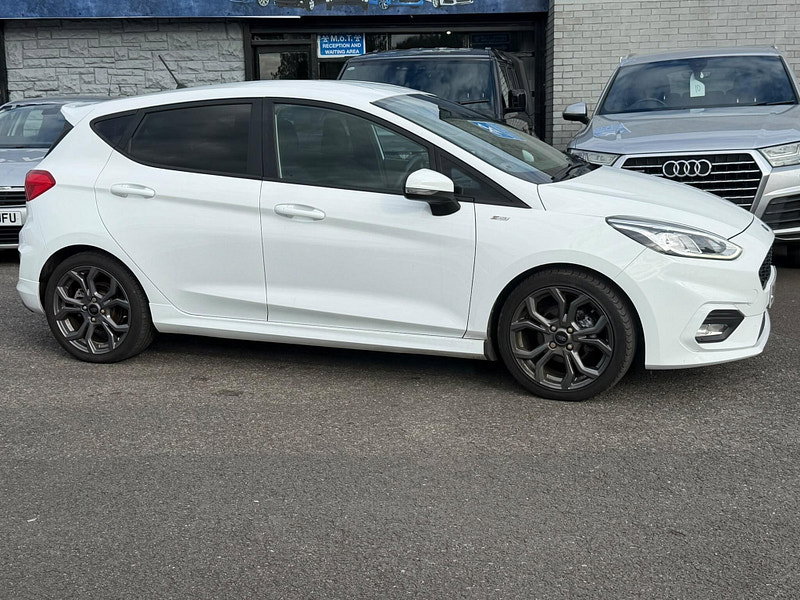Ford Fiesta 1.0T EcoBoost ST-Line Euro 6 (s/s) 5dr