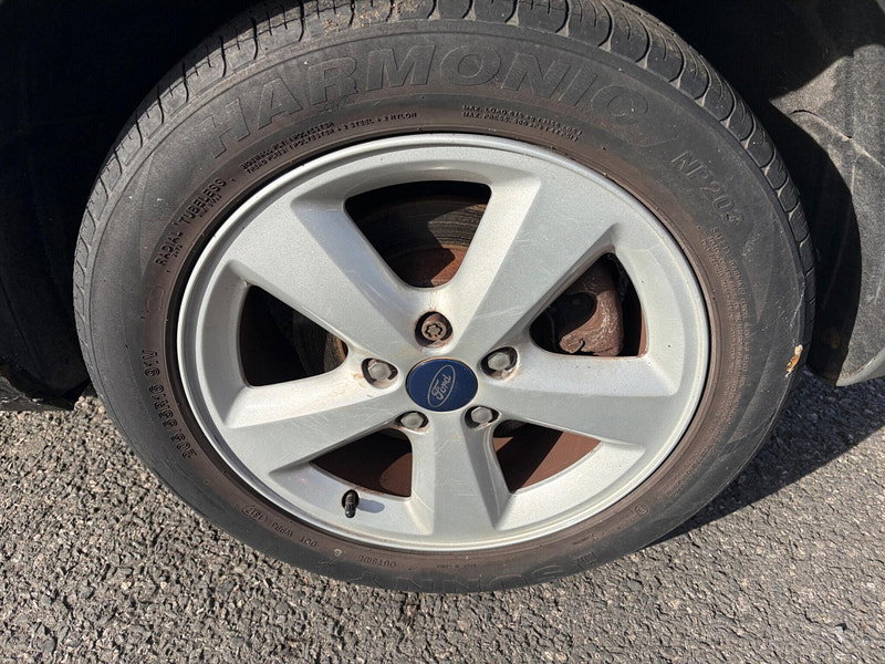 Ford Focus 2.0 Zetec Climate 5dr