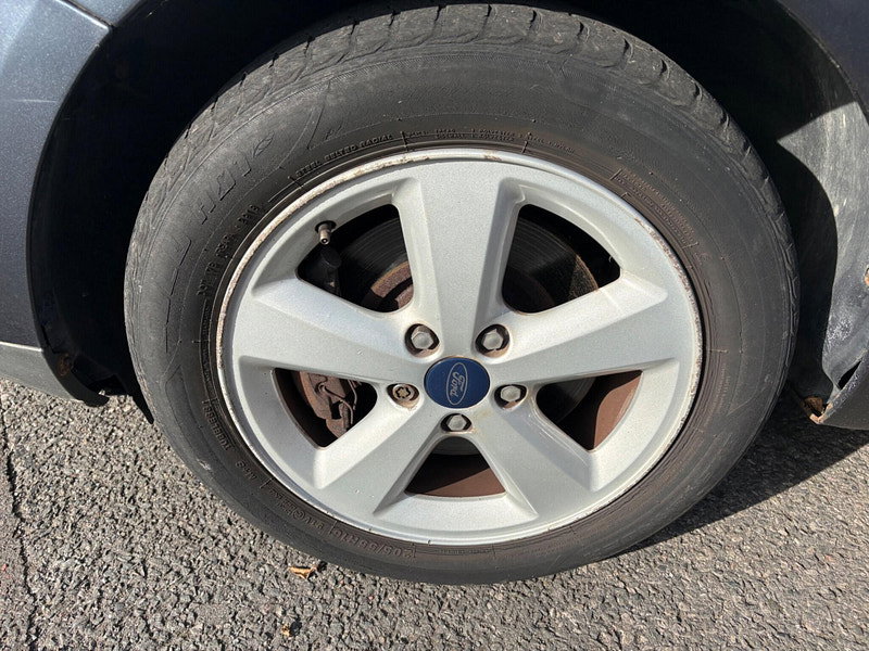 Ford Focus 2.0 Zetec Climate 5dr