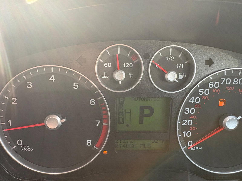 Ford Focus 2.0 Zetec Climate 5dr