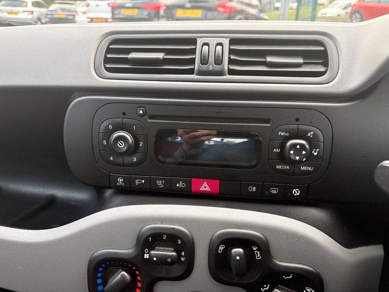 Fiat Panda 0.9 TwinAir Easy Dualogic Euro 5 (s/s) 5dr