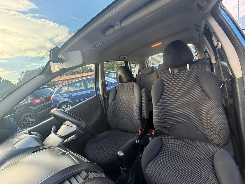 Nissan Note 1.4 16v SE 5dr
