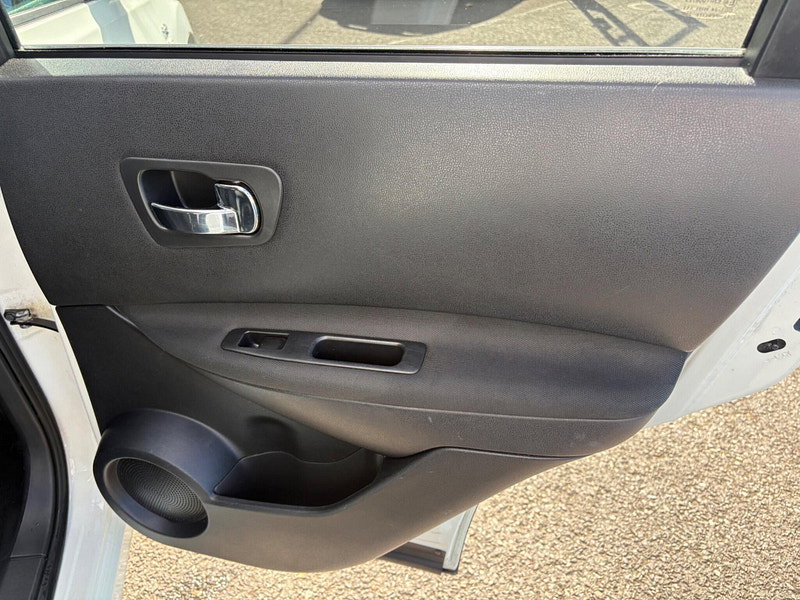 Nissan Qashqai 1.6 n-tec+ 2WD Euro 5 5dr