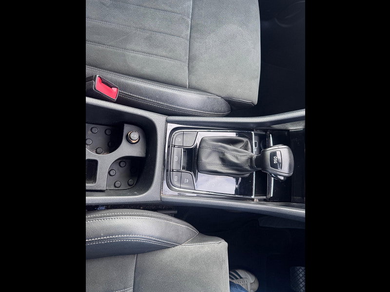 Skoda Karoq 1.5 TSI ACT SE L DSG Euro 6 (s/s) 5dr