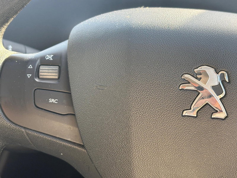 Peugeot 208 1.2 VTi PureTech Active Euro 5 5dr