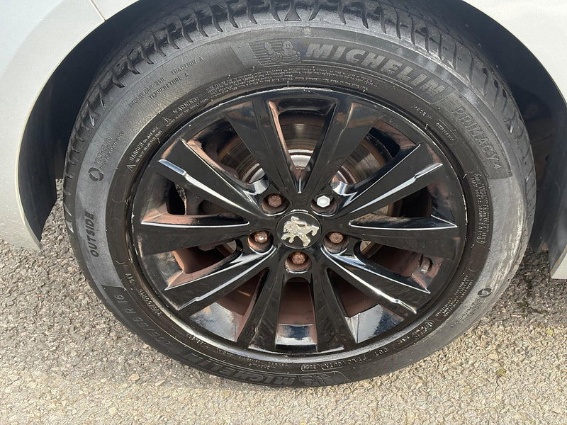 Peugeot 308 1.2 PureTech Sportium Euro 6 (s/s) 5dr