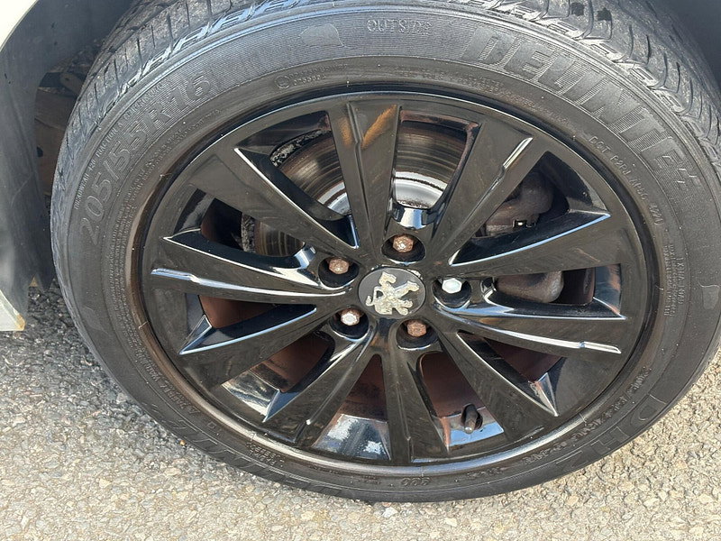 Peugeot 308 1.2 PureTech Sportium Euro 6 (s/s) 5dr