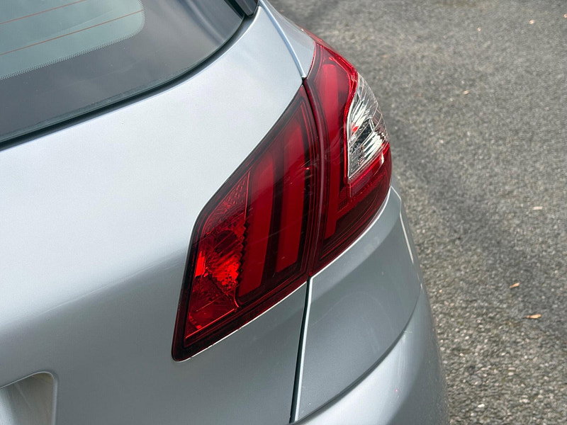Peugeot 308 1.2 PureTech Sportium Euro 6 (s/s) 5dr