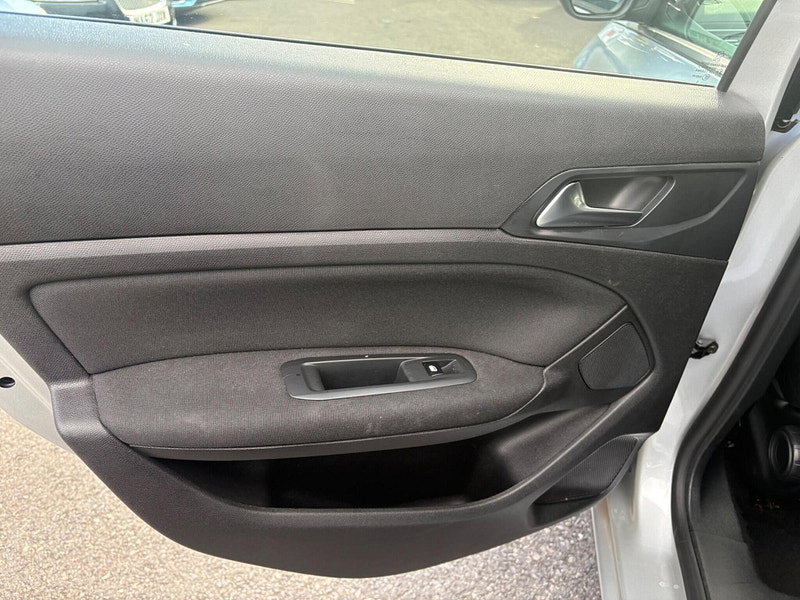 Peugeot 308 1.2 PureTech Sportium Euro 6 (s/s) 5dr