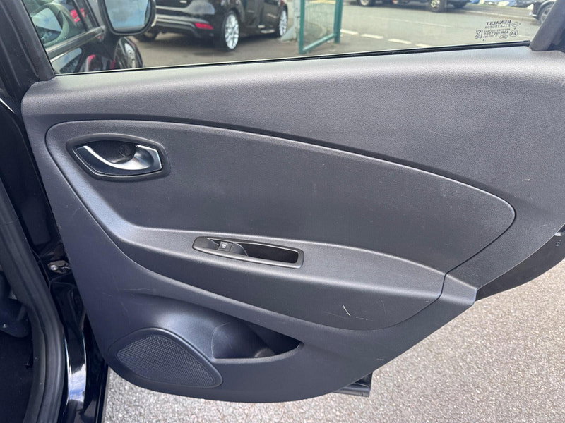 Renault Captur 0.9 TCe ENERGY Iconic Euro 6 (s/s) 5dr