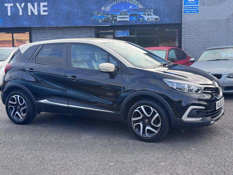Renault Captur 0.9 TCe ENERGY Iconic Euro 6 (s/s) 5dr