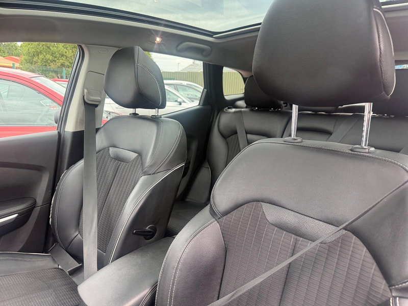 Renault Kadjar 1.6 dCi Signature Nav Euro 6 (s/s) 5dr